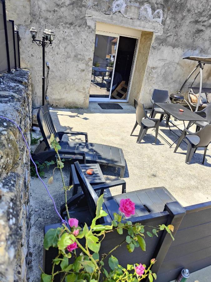 Maison De Village En Provence Avec Terrasse De 33M2 Saint-Roman-de-Malegarde Kültér fotó
